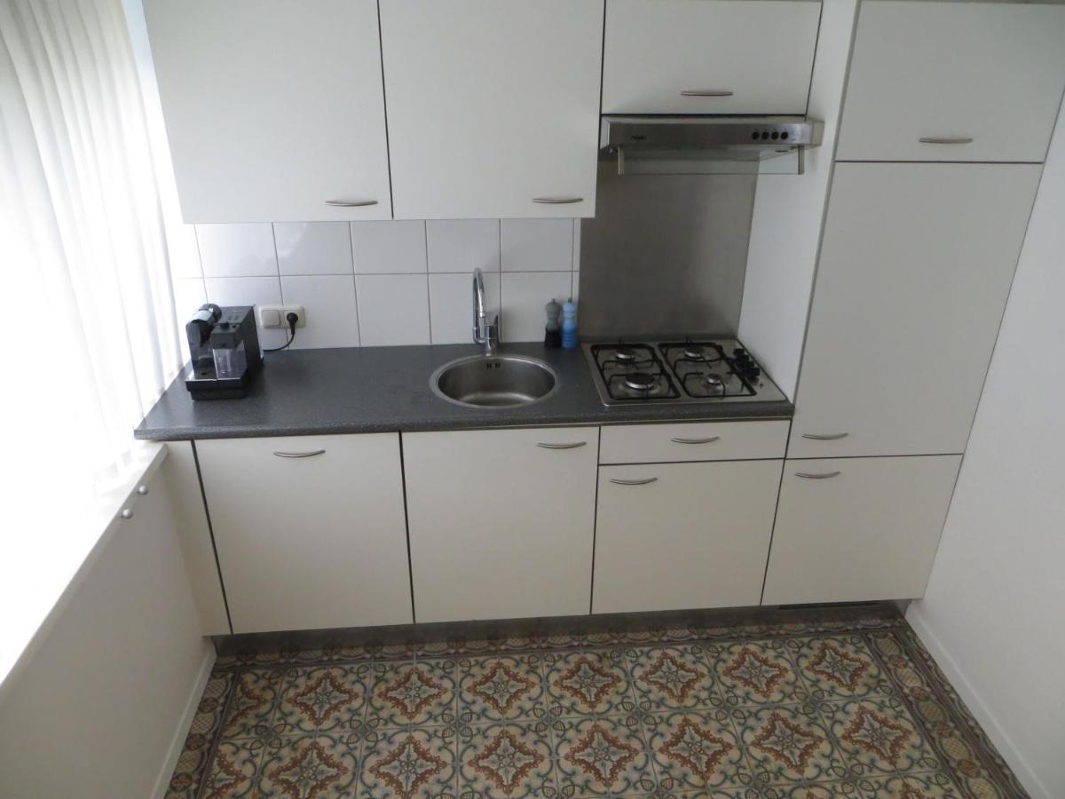Gerenoveerd Huisje Gelegen Aan Water Bij Bos Villa Lanaken Dış mekan fotoğraf